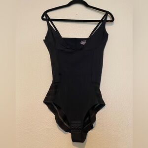 Daisy Fuentes Black Dody Suit Size XL